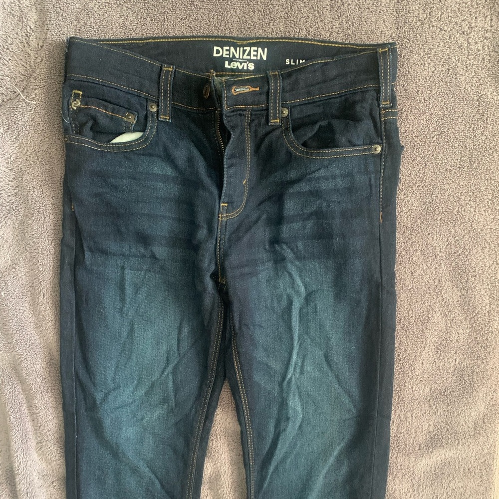 Denizen by Levi’s slim fit knit jeans